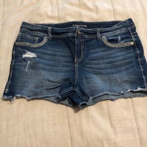 Maurice’s women’s Jean shorts